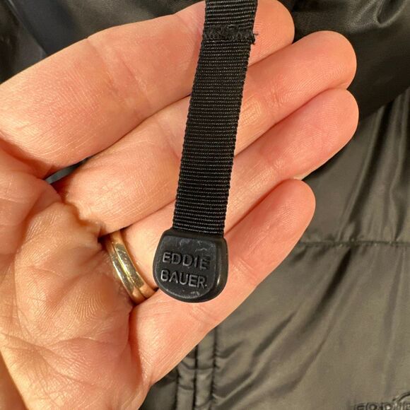 Eddie Bauer Puffer Vest Mens Medium Black Full Zip Goose Down Pockets - Picture 4 of 10